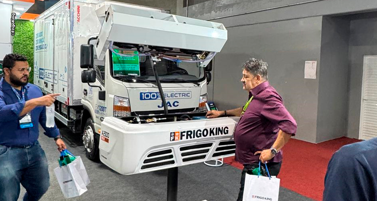 Frigo King comercializa sete Zeus e  20 eFlex City na Fetranslog 2025 